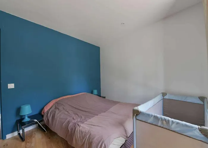 Maison 10pers A 100m Du